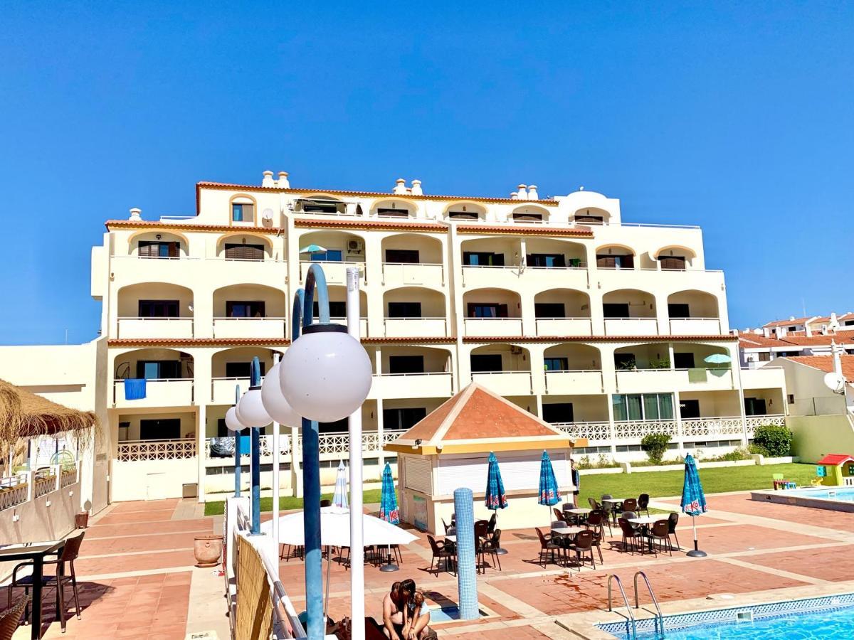 Apartment Les 3 Dauphins In Albufeira Exterior photo