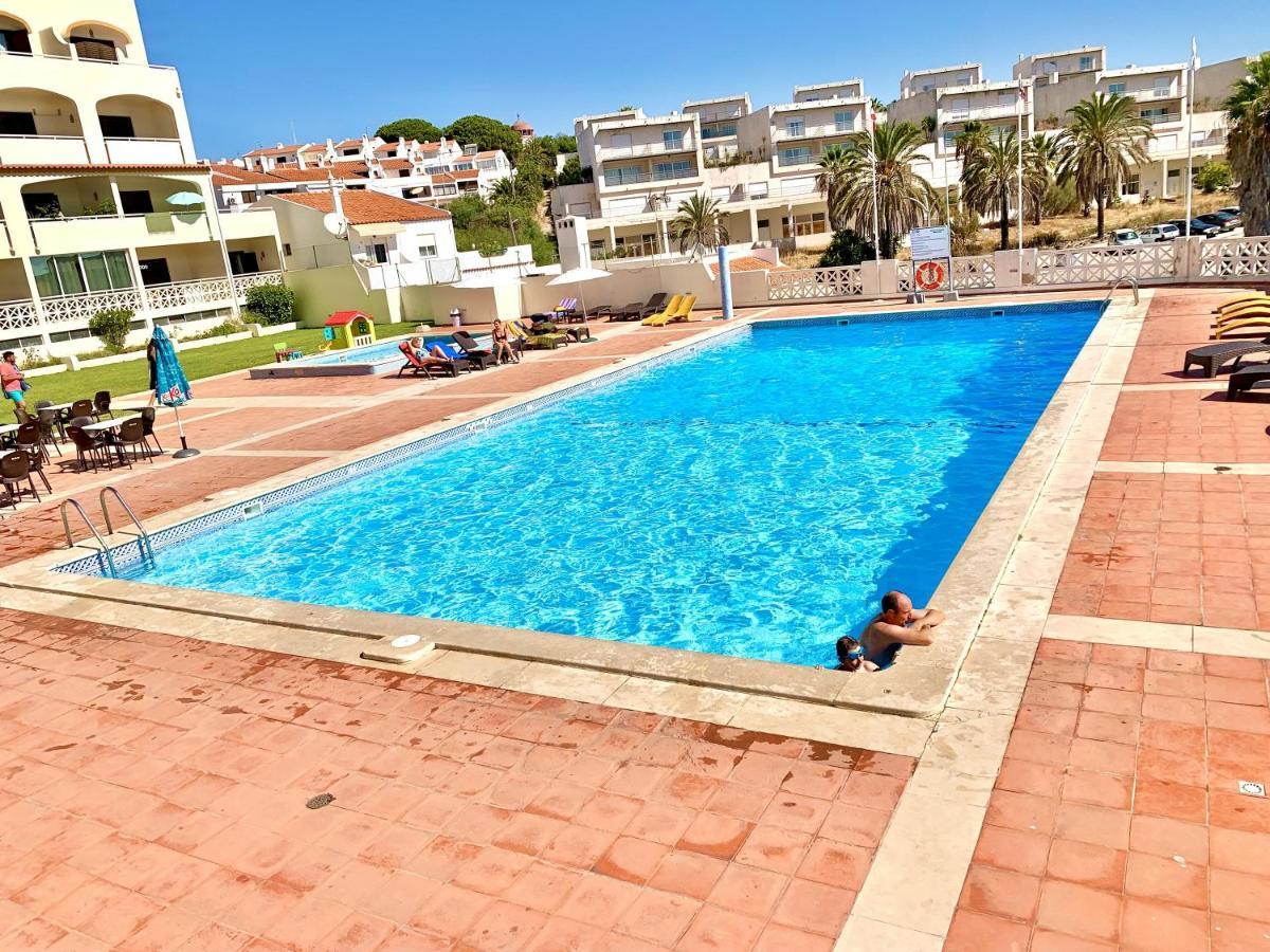 Apartment Les 3 Dauphins In Albufeira Exterior photo